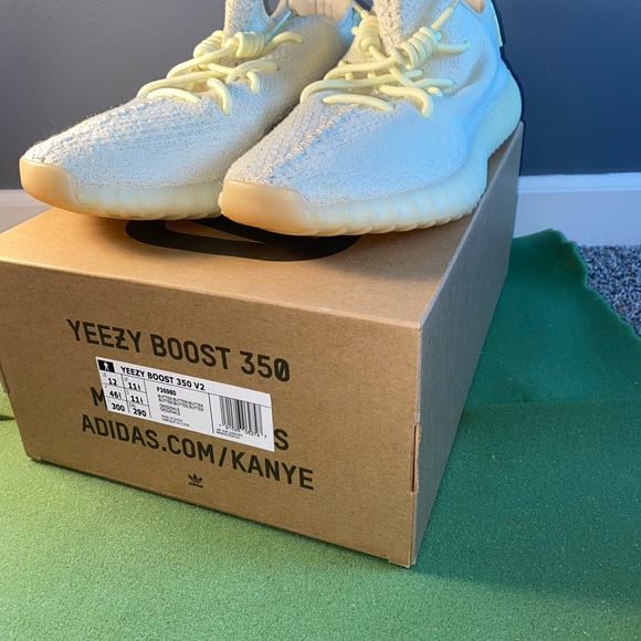 Yeezy 350 V2 butters - Picture 8 of 10
